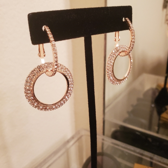Rose Gold Earrings 925 post - Picture 1 of 3